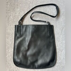 Fossil Vintage Leather Shoulder Bag
